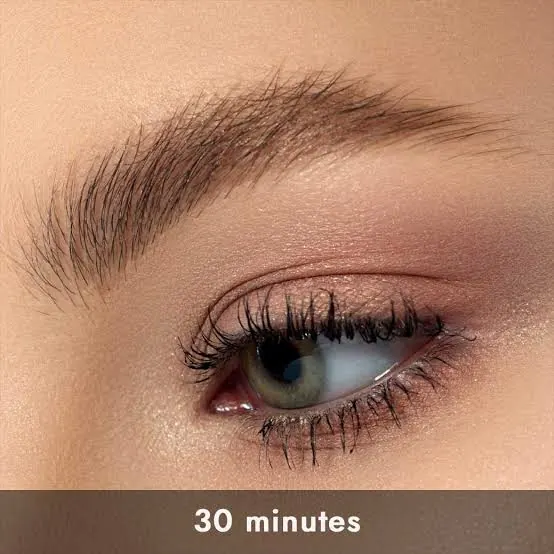 Eyebrow threading and brow shaping service
